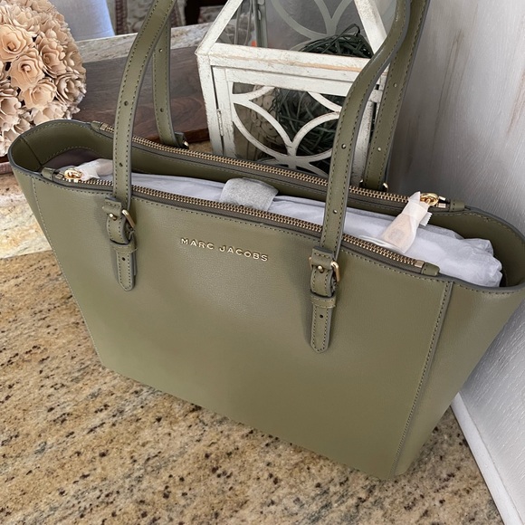 New❤️ Marc Jacobs The Commuter Tote - Picture 3 of 10